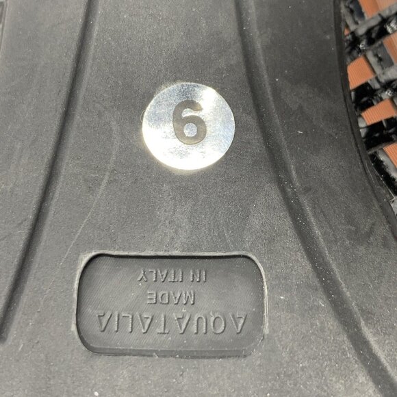 Aquatalia Heels Peep Toe Pumps Laser Cut Out Black Patent Leather Women’s Sz 9. - Picture 12 of 12